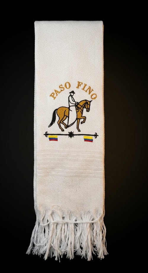 Mulera Bordada paso fino
