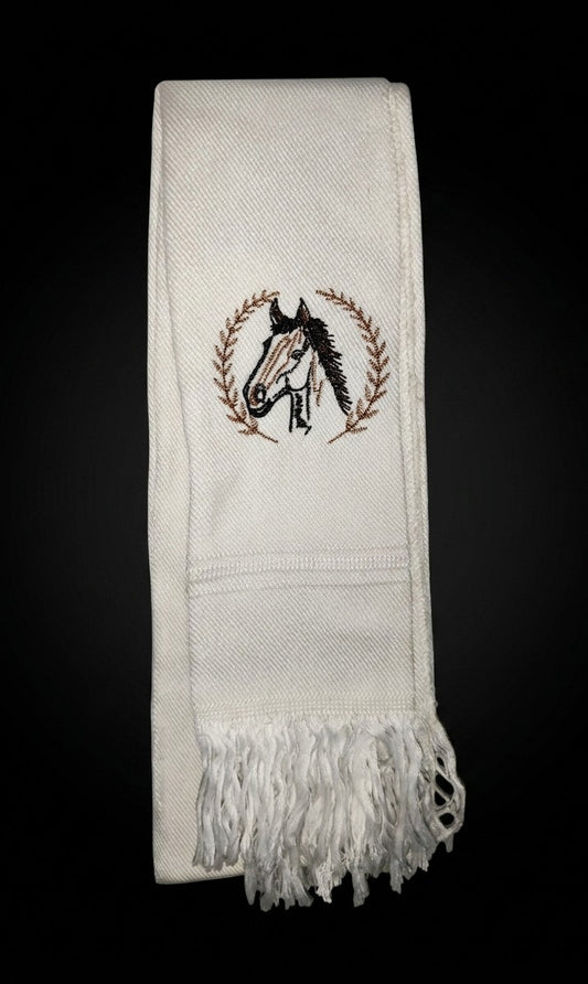 Mulera Bordada caballo hierba